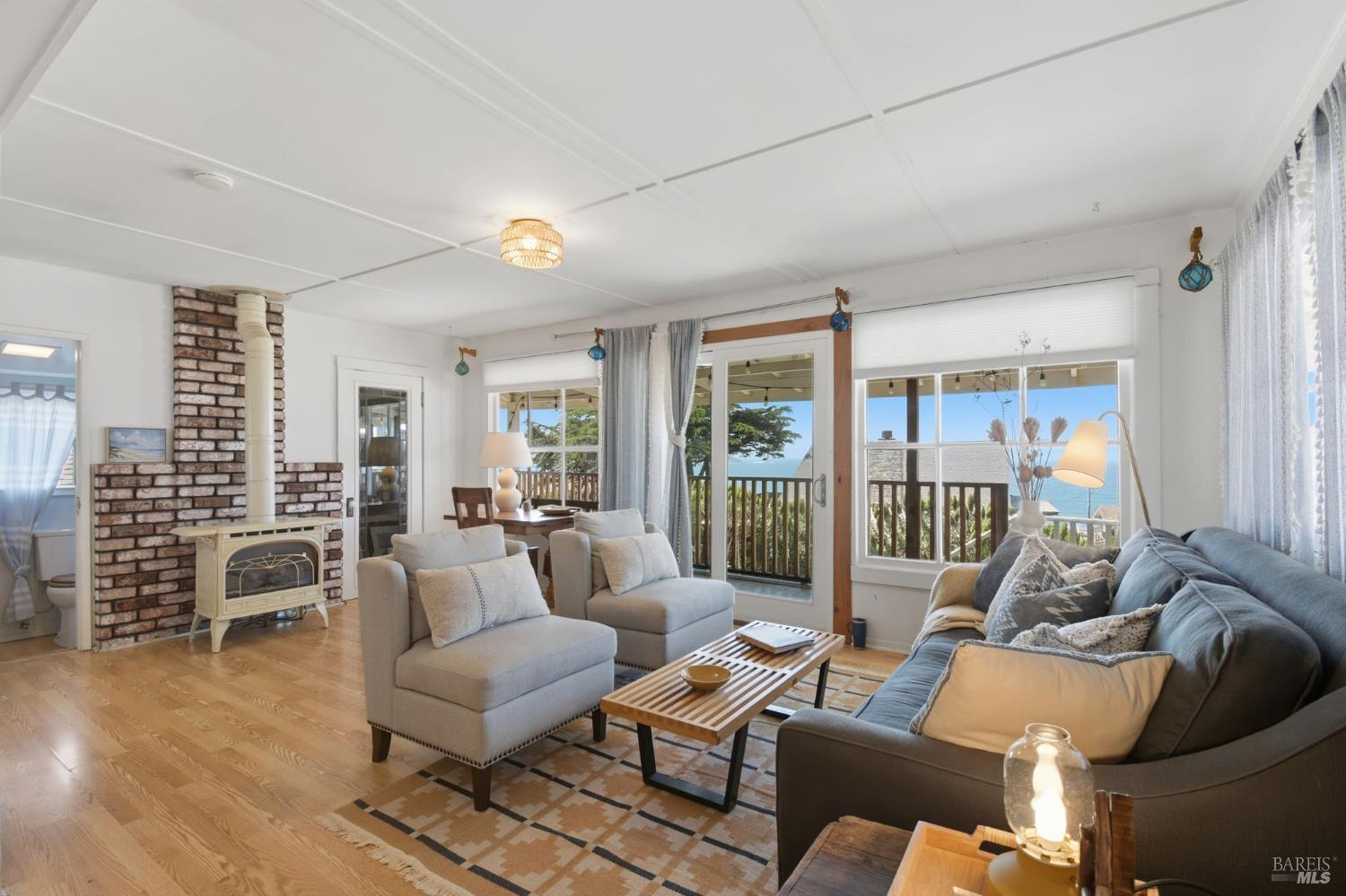 75 Ocean View Avenue Dillon Beach, CA 94929 - Photo 8 of 48
