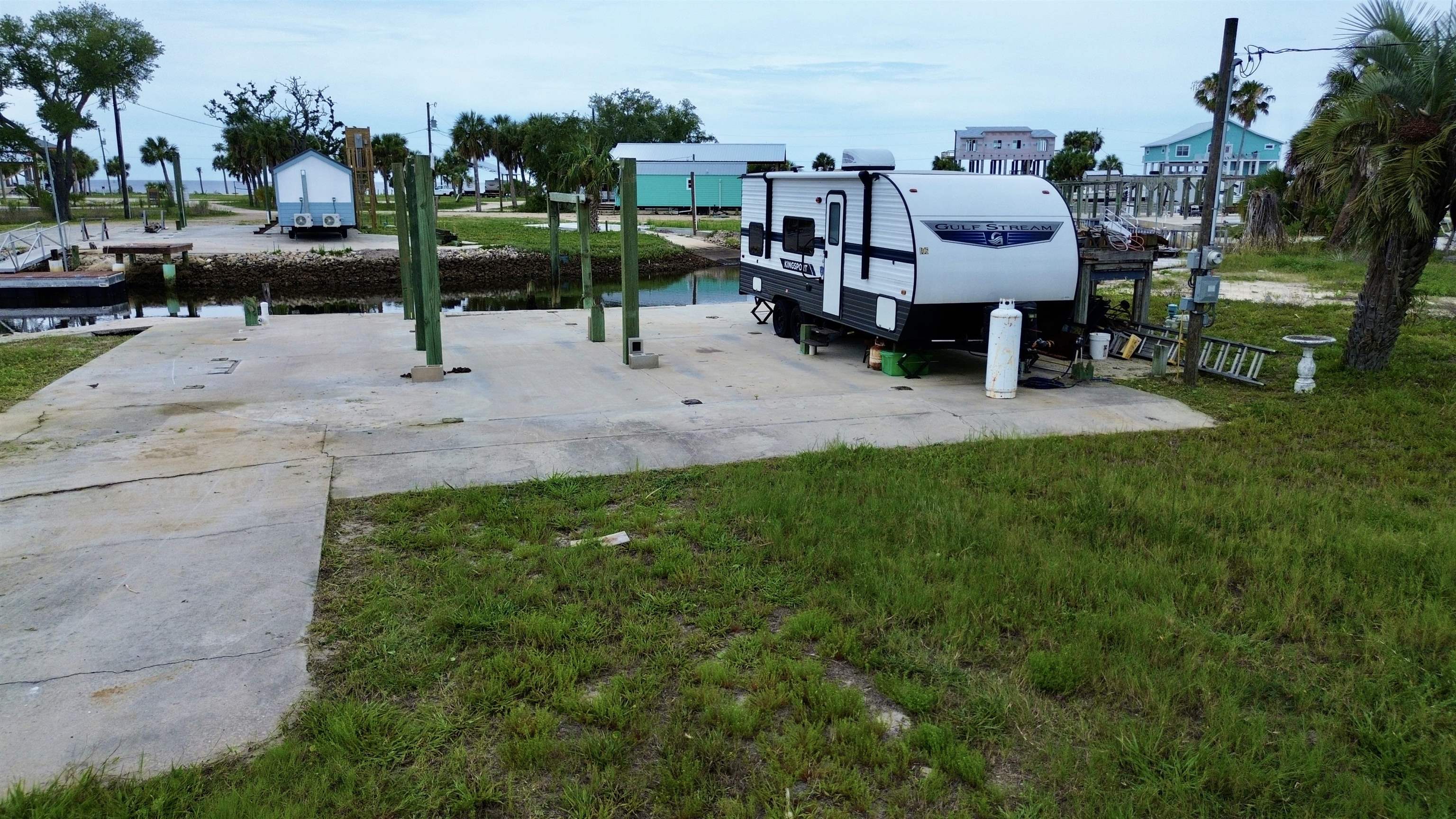141 King Fisher Road Perry, FL 32348 - Photo 16 of 18