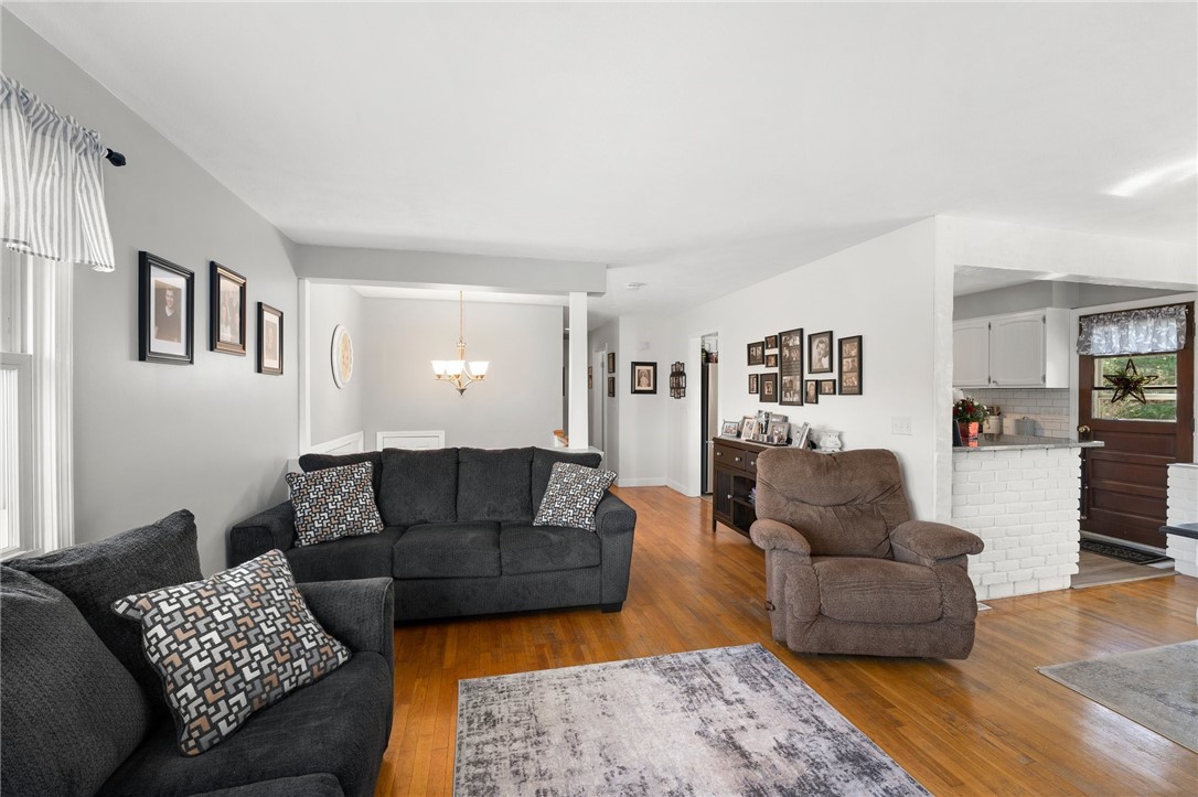 79 Torrey Road Cumberland, RI 02864 - Photo 12 of 48