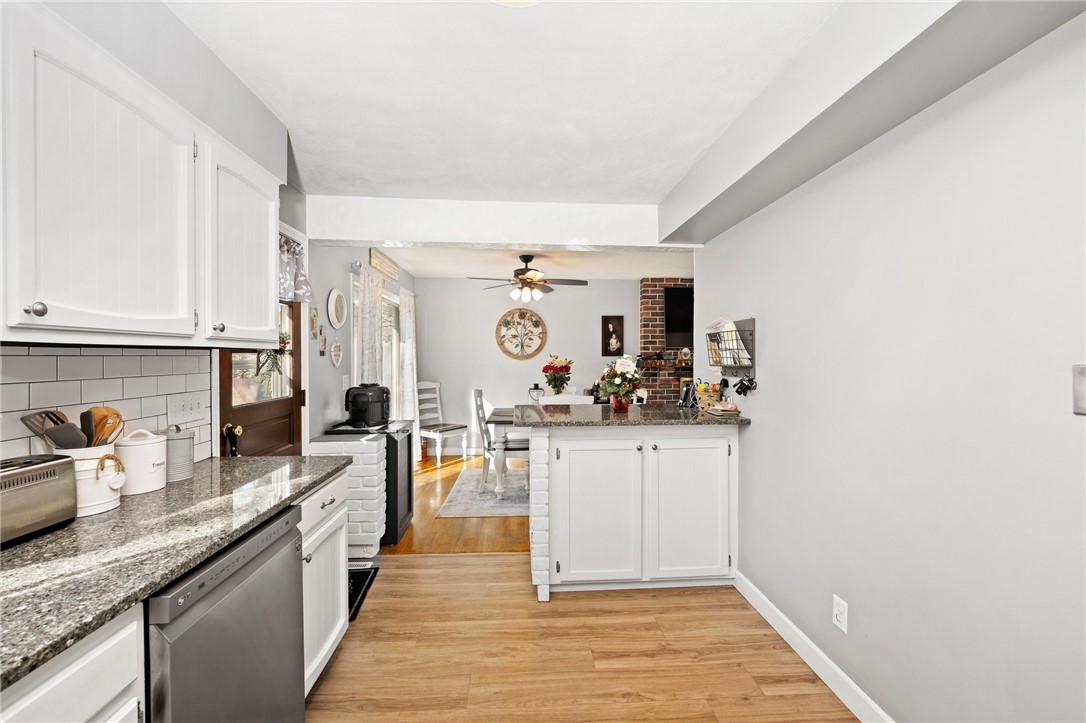 79 Torrey Road Cumberland, RI 02864 - Photo 21 of 48