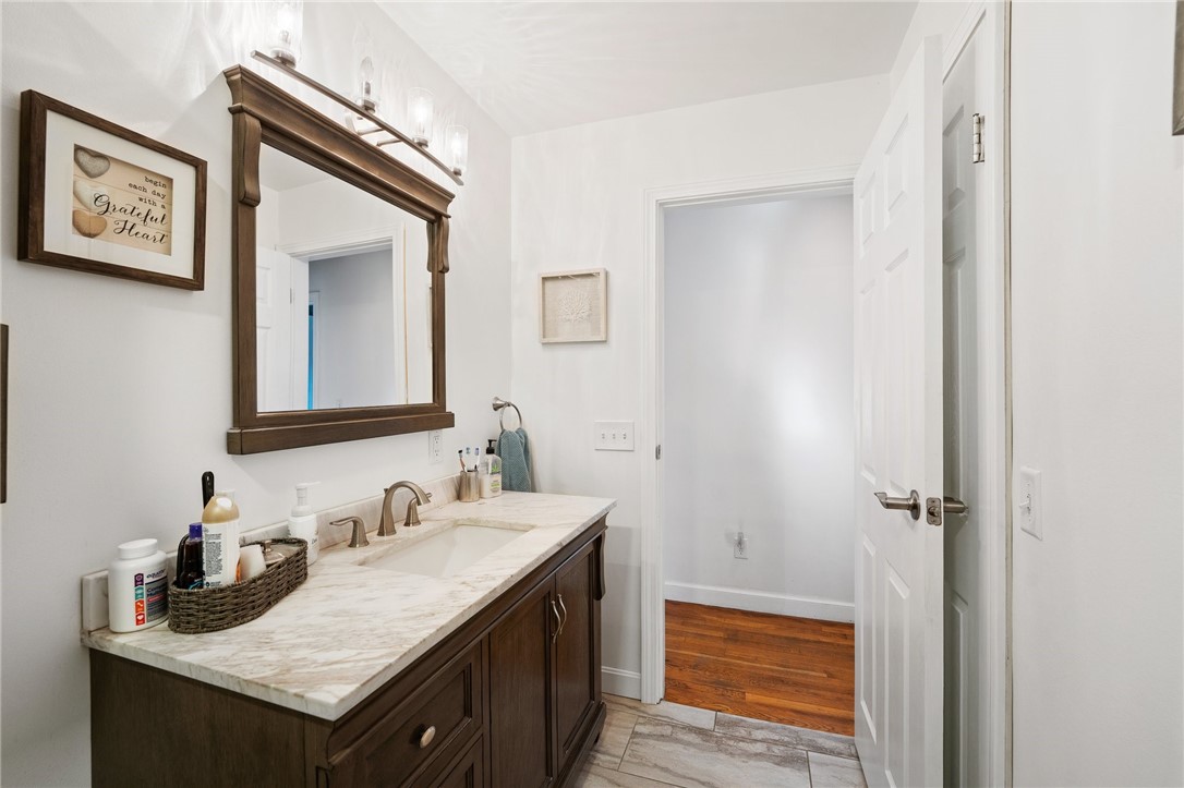 79 Torrey Road Cumberland, RI 02864 - Photo 27 of 48