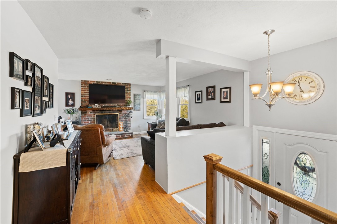 79 Torrey Road Cumberland, RI 02864 - Photo 6 of 48