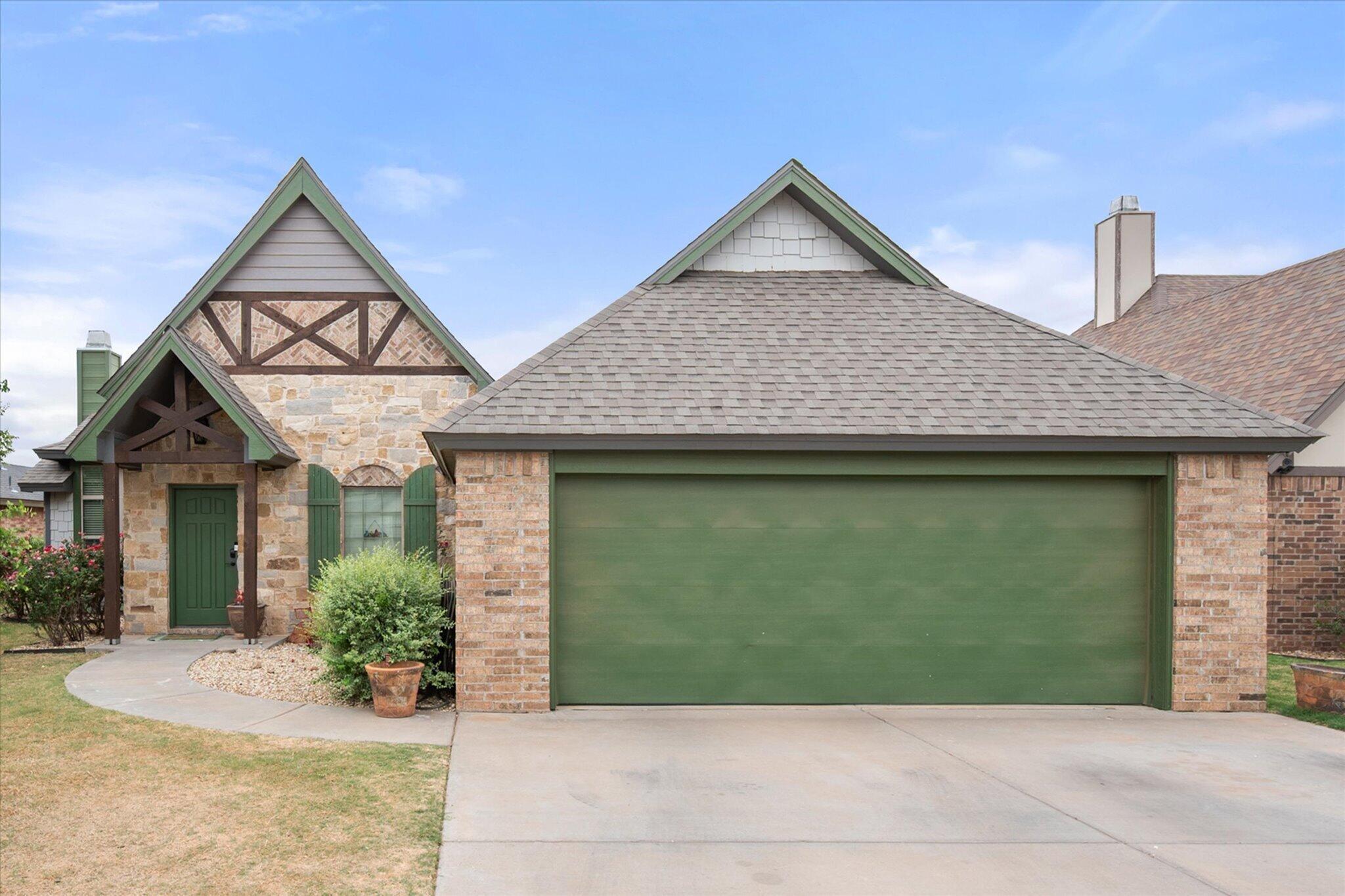 2903 113th Street Lubbock, TX 79423 - Photo 2 of 36 02-DAY_8559