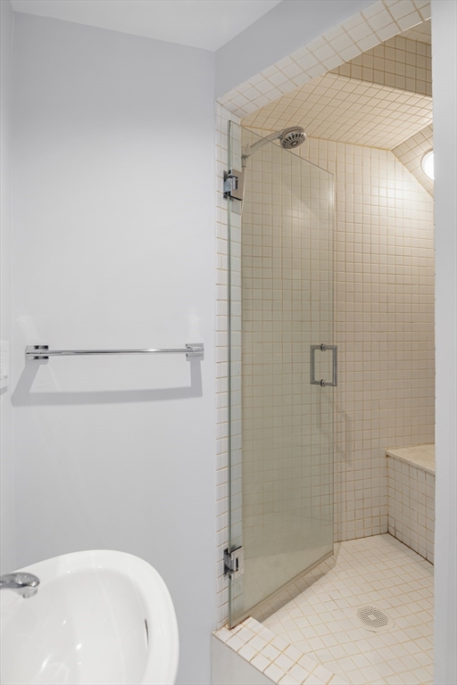 65 East India Row, Unit PHC Boston, MA 02110 - Photo 24 of 30