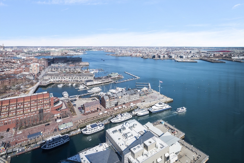 65 East India Row, Unit PHC Boston, MA 02110 - Photo 4 of 30