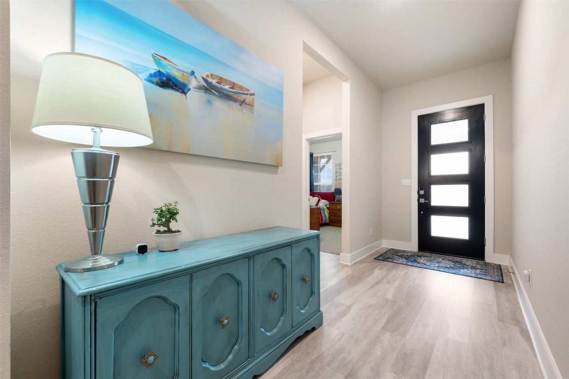 2212 Prairie Oaks Drive Georgetown, TX 78628 - Photo 3 of 39