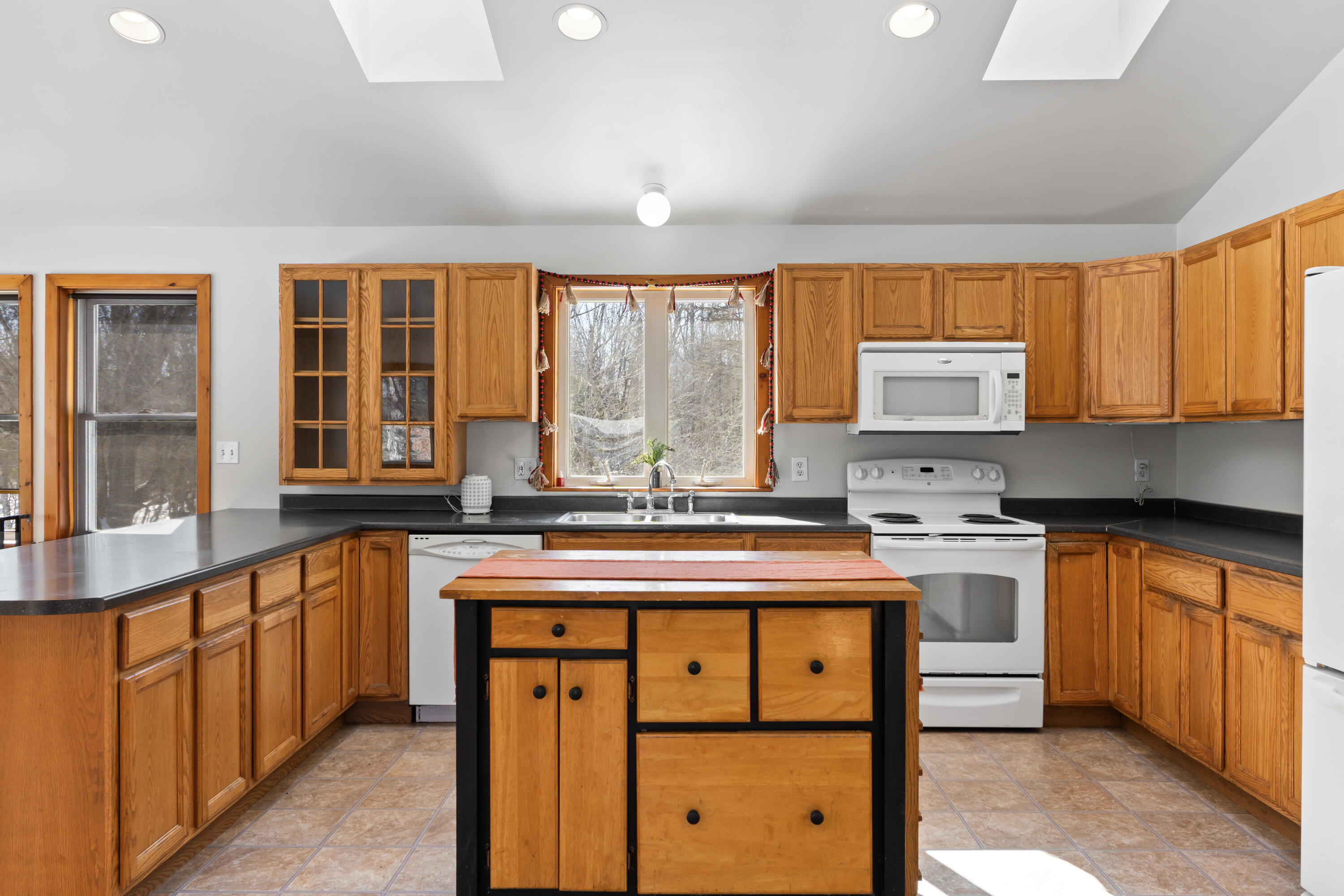 170 Hathaway Road Winthrop, ME 04364 - Photo 9 of 50 170 Hathaway Rd_127
