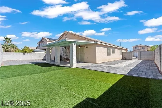 $1,750 | 2419 Country Orchard Street, North Las Vegas, NV 89030