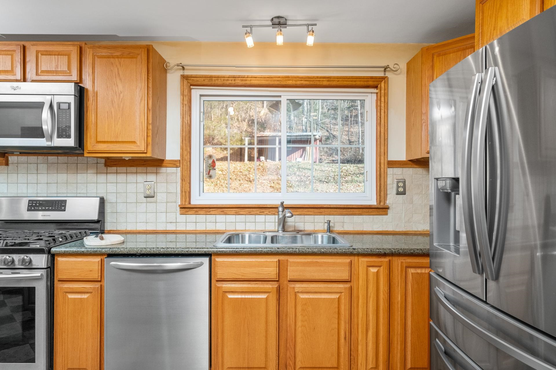 1381 Timber Ridge Road Fairfield, VA 24435 - Photo 17 of 48 Gallery Image 17