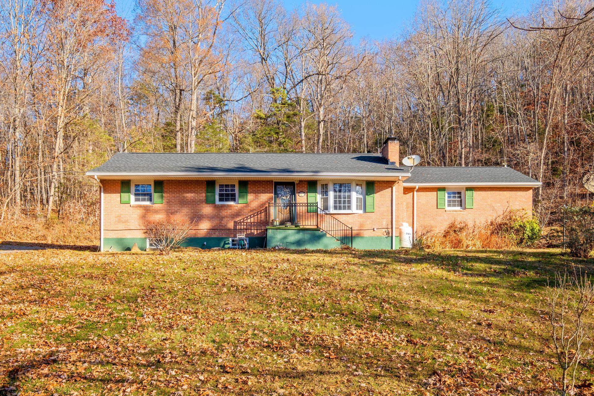 1381 Timber Ridge Road Fairfield, VA 24435 - Photo 3 of 48 Gallery Image 3