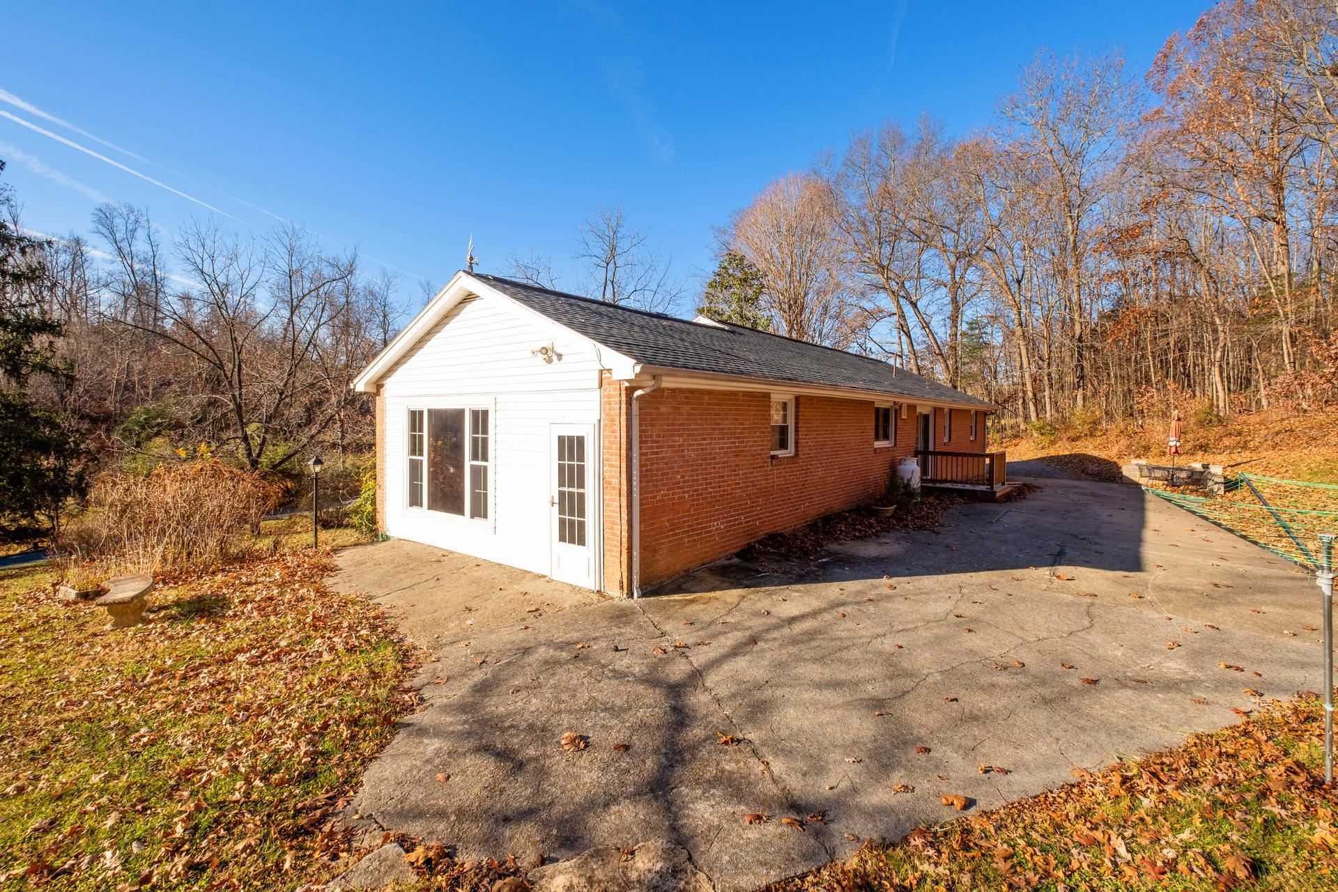 1381 Timber Ridge Road Fairfield, VA 24435 - Photo 39 of 48 Gallery Image 39