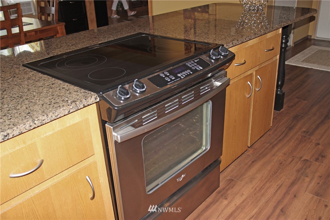 154 Reinke Road Centralia, WA 98531 - Photo 7 of 25 Gallery Image 7