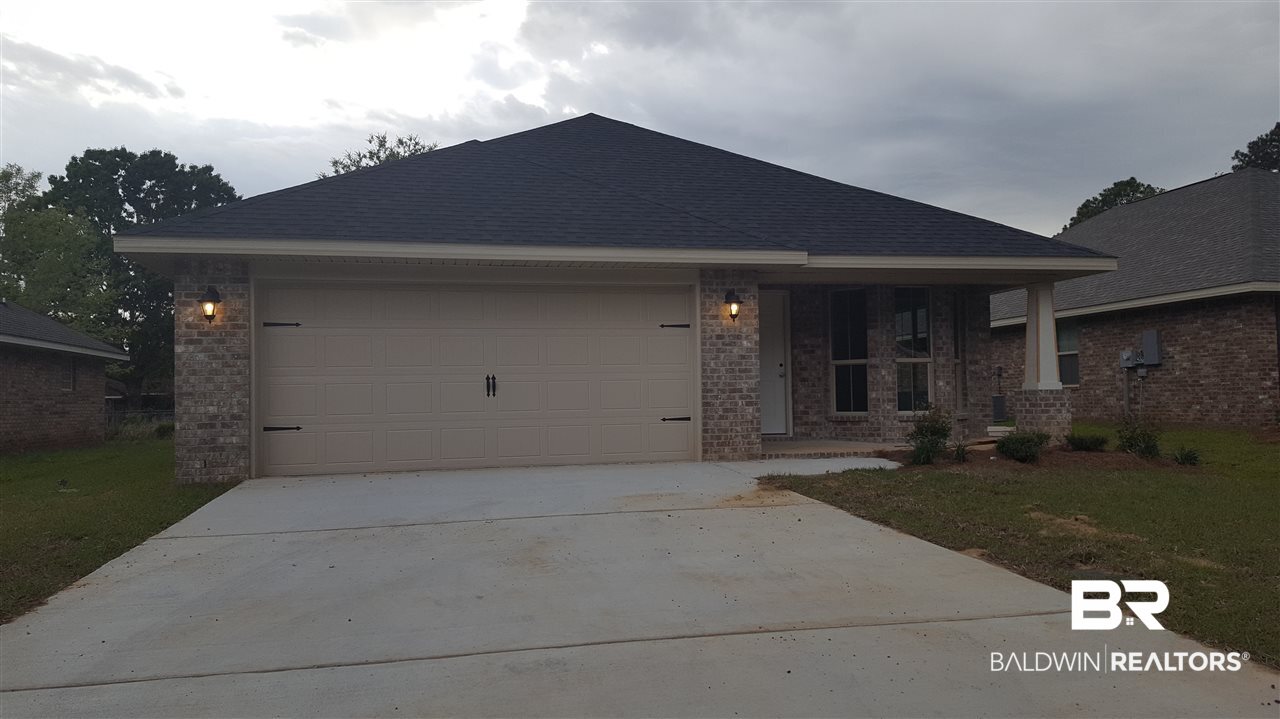 1709 Firefly Lane Foley, AL 36535 - Photo 2 of 2