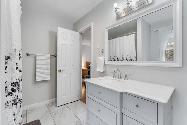 $619,900 | 25 Pinewood Village Road, Unit 25, Lebanon, NH 03784