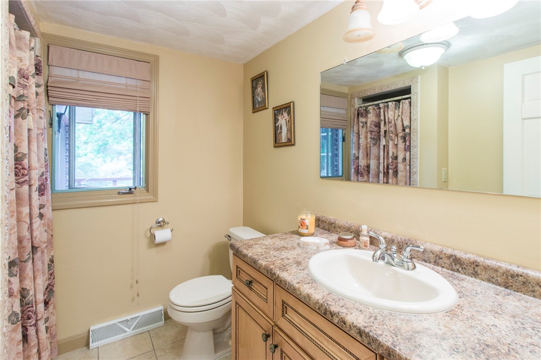 39 Knight Hill Road Scituate, RI 02815 - Photo 13 of 23 Gallery Image 13
