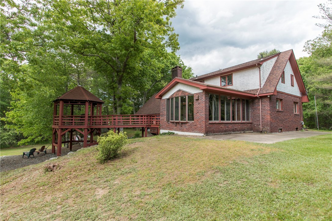 39 Knight Hill Road Scituate, RI 02815 - Photo 4 of 23 Gallery Image 4