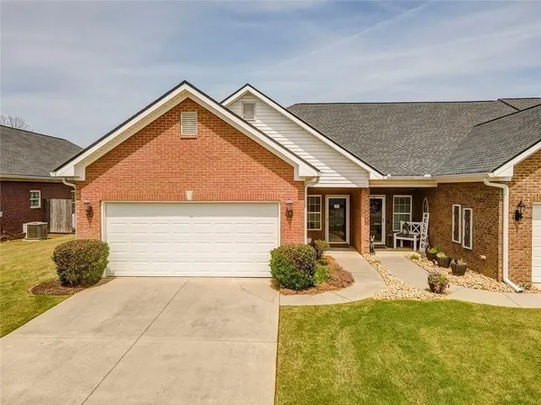 $279,999 | 606 Blackwood Terrace Southeast, Calhoun, GA 30701