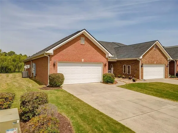 $279,999 | 606 Blackwood Terrace Southeast, Calhoun, GA 30701