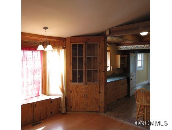 114 Pershing Road Asheville, NC 28805 - Photo 9 of 17 Gallery Image 9
