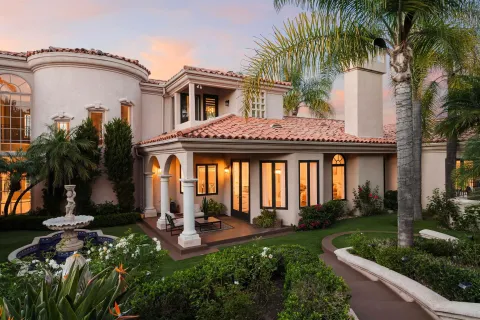 $4,479,000 | 18136 Via Ascenso, Rancho Santa Fe, CA 92067
