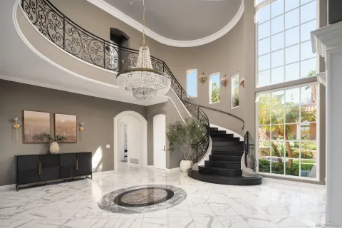 $4,479,000 | 18136 Via Ascenso, Rancho Santa Fe, CA 92067