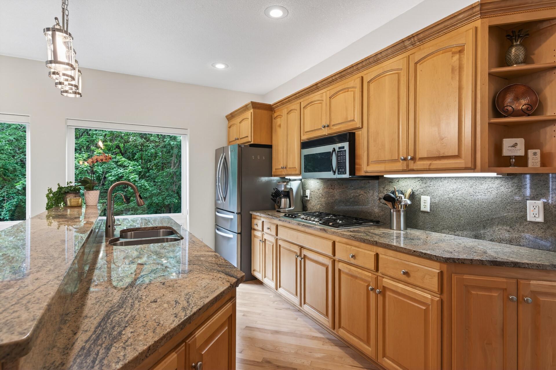 381 Del Rio Drive Chanhassen, MN 55317 - Photo 26 of 97