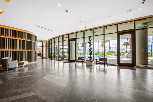 $2,995,000 | 1116 North Ocean Boulevard, Unit 904, Pompano Beach, FL 33062