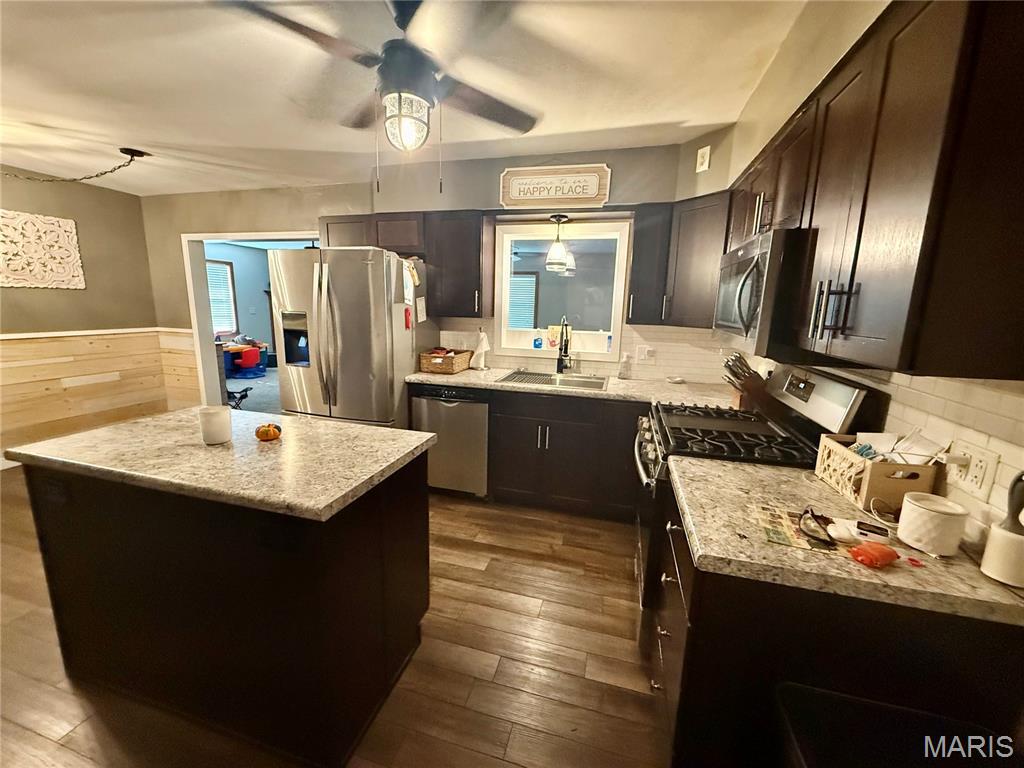 227 Wolf Avenue Hamel, IL 62046 - Photo 7 of 24