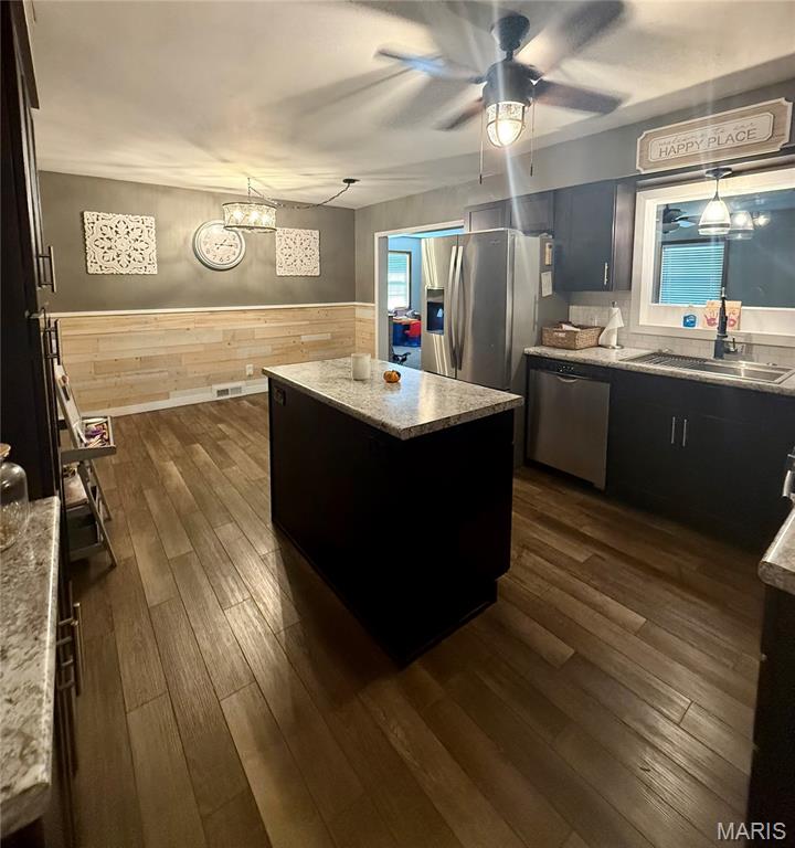 227 Wolf Avenue Hamel, IL 62046 - Photo 8 of 24