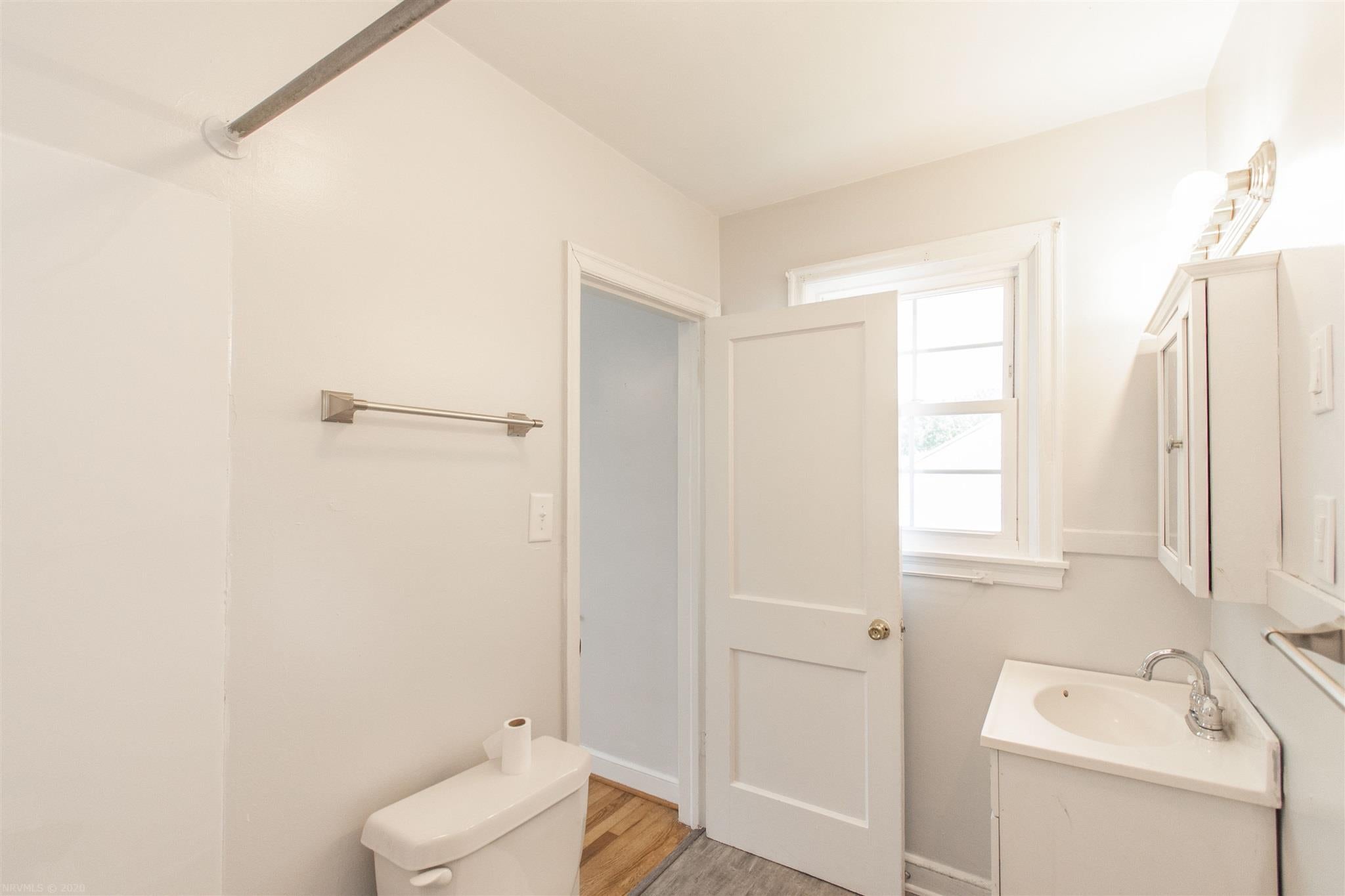7540 Ridge Road Radford, VA 24141 - Photo 12 of 25 Gallery Image 12