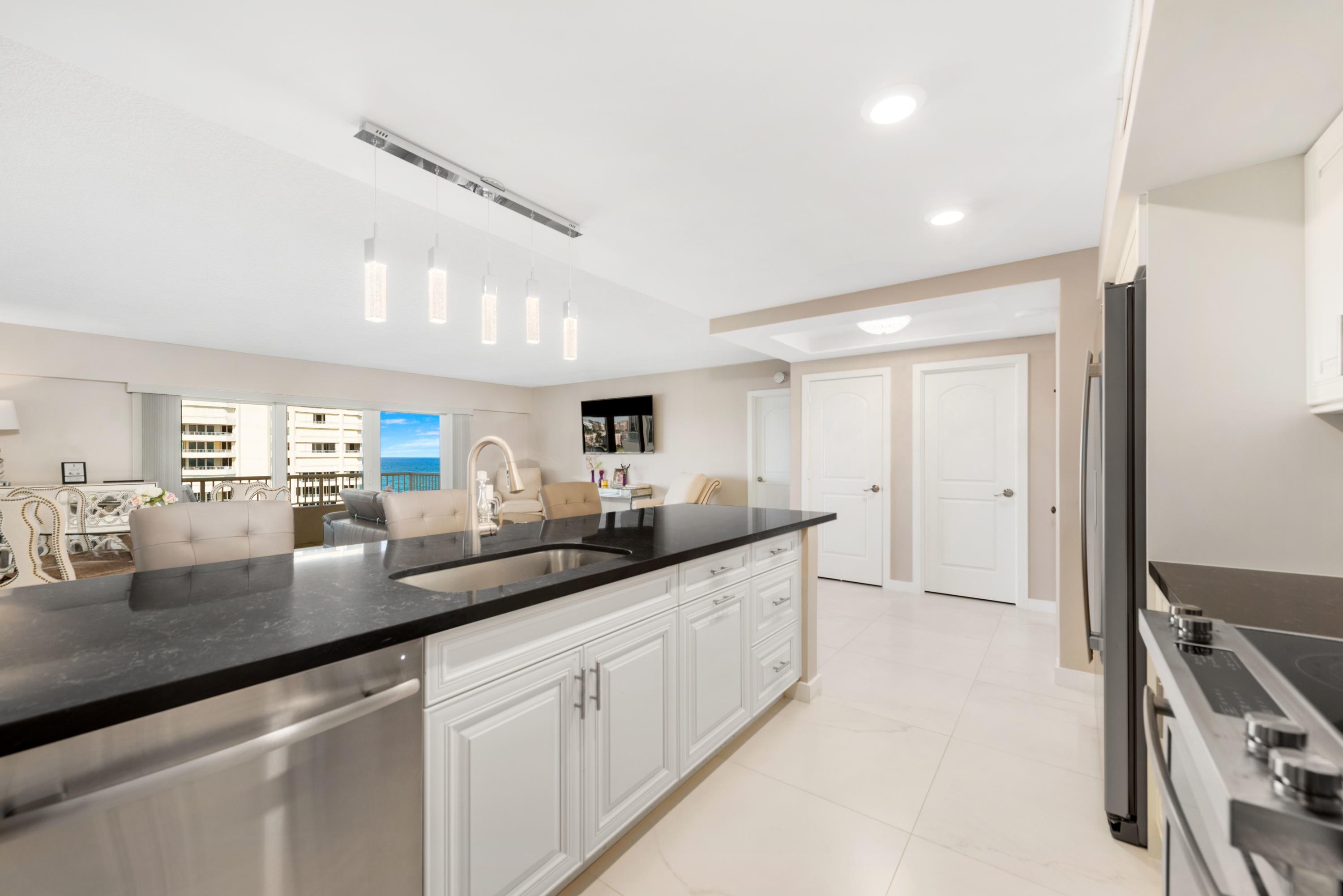 600 South Ocean Boulevard, Unit 1107 Boca Raton, FL 33432 - Photo 19 of 40 600-15