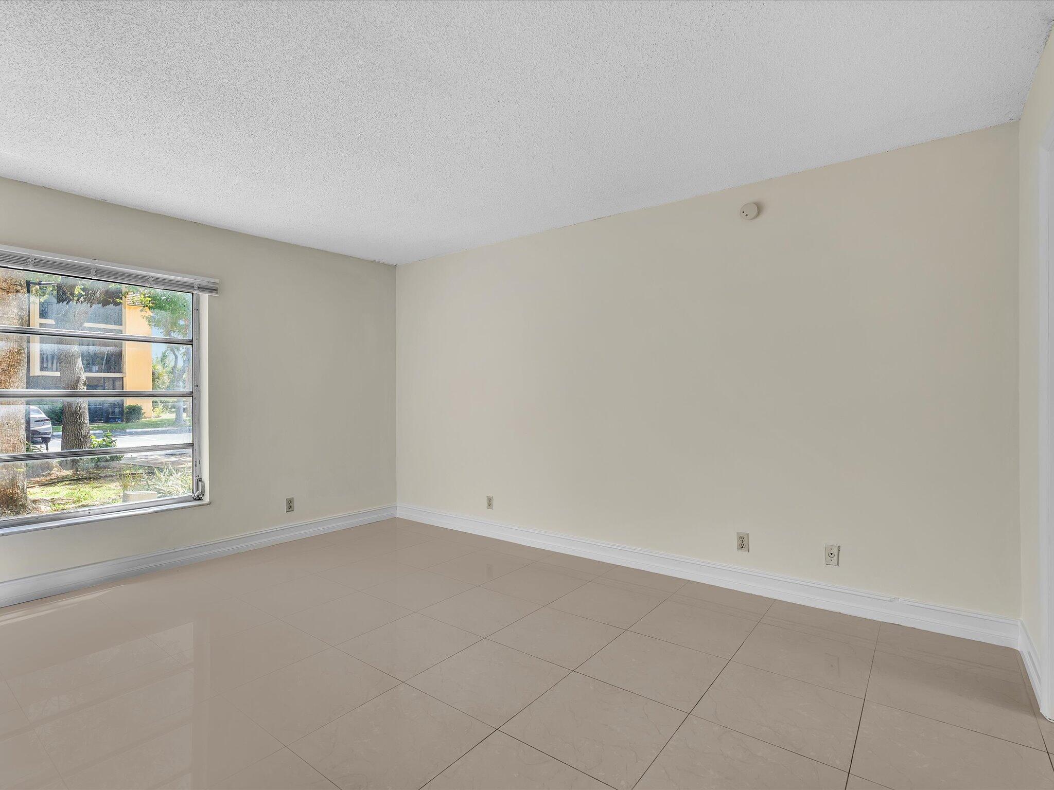 470 Northwest 20th Street Boca Raton, FL 33431 - Photo 16 of 50 Primary Bedroom