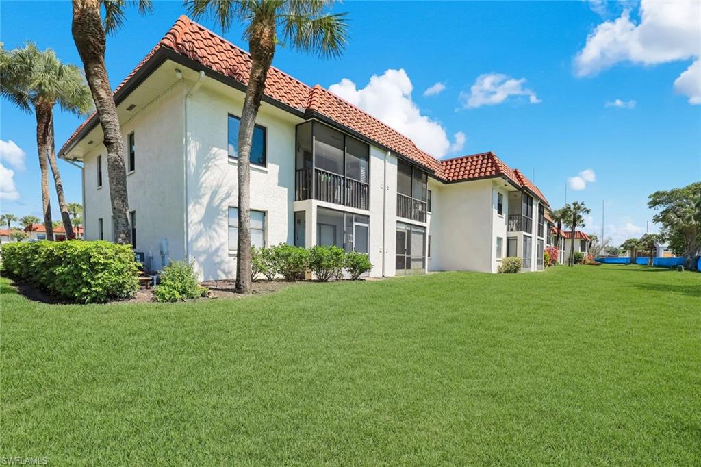 4338 27th Court Southwest, Unit 104 Naples, FL 34116 - Photo 14 of 24