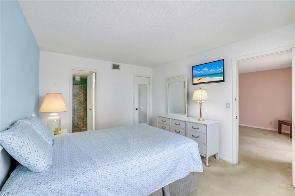 4338 27th Court Southwest, Unit 104 Naples, FL 34116 - Photo 8 of 24