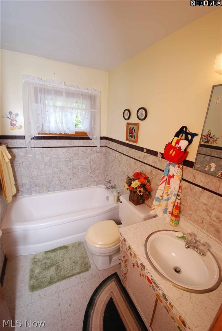481 Rutland Street Akron, OH 44305 - Photo 18 of 25 Gallery Image 18