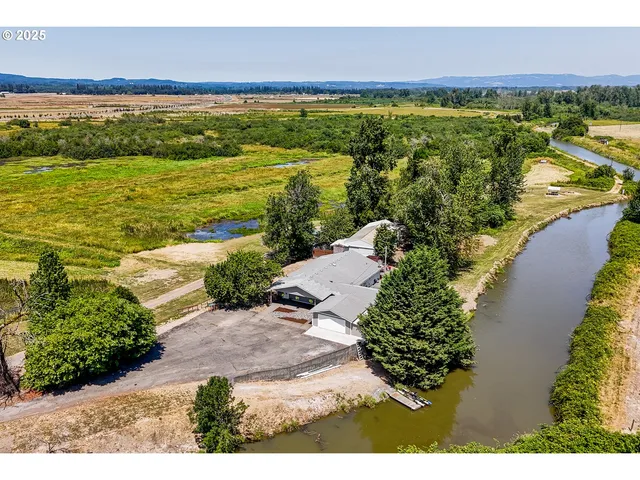 a view of an ocean and beach
