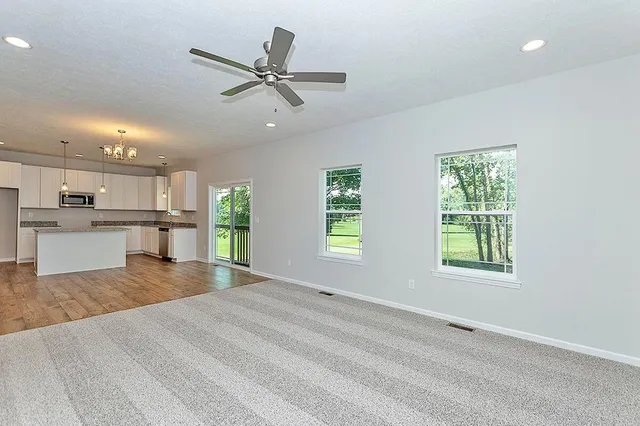 $342,460 | 237 Grand River Circle, Jackson, MI 49201