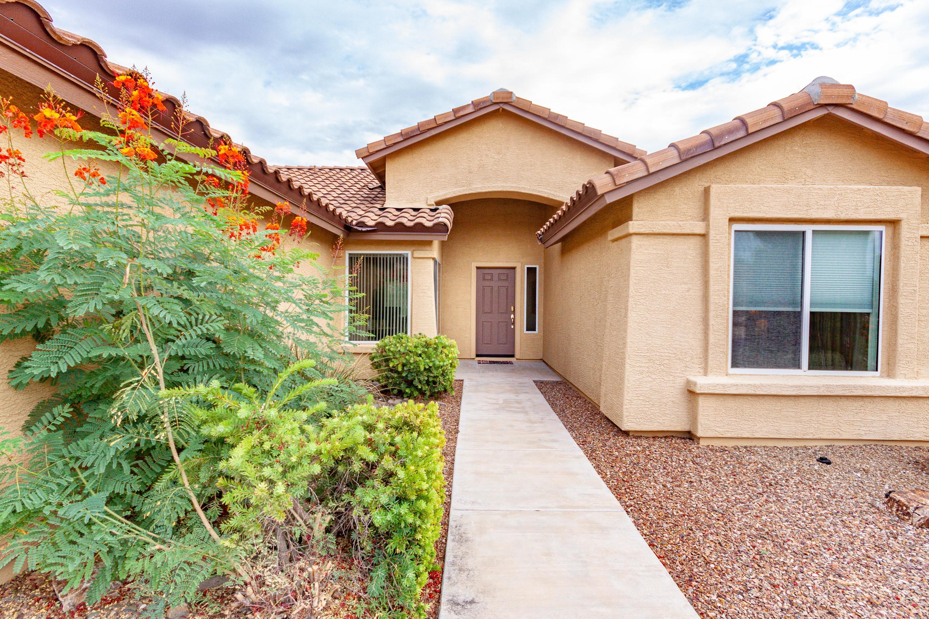 1436 North Bank Swallow Road Green Valley, AZ 85614 - Photo 2 of 44