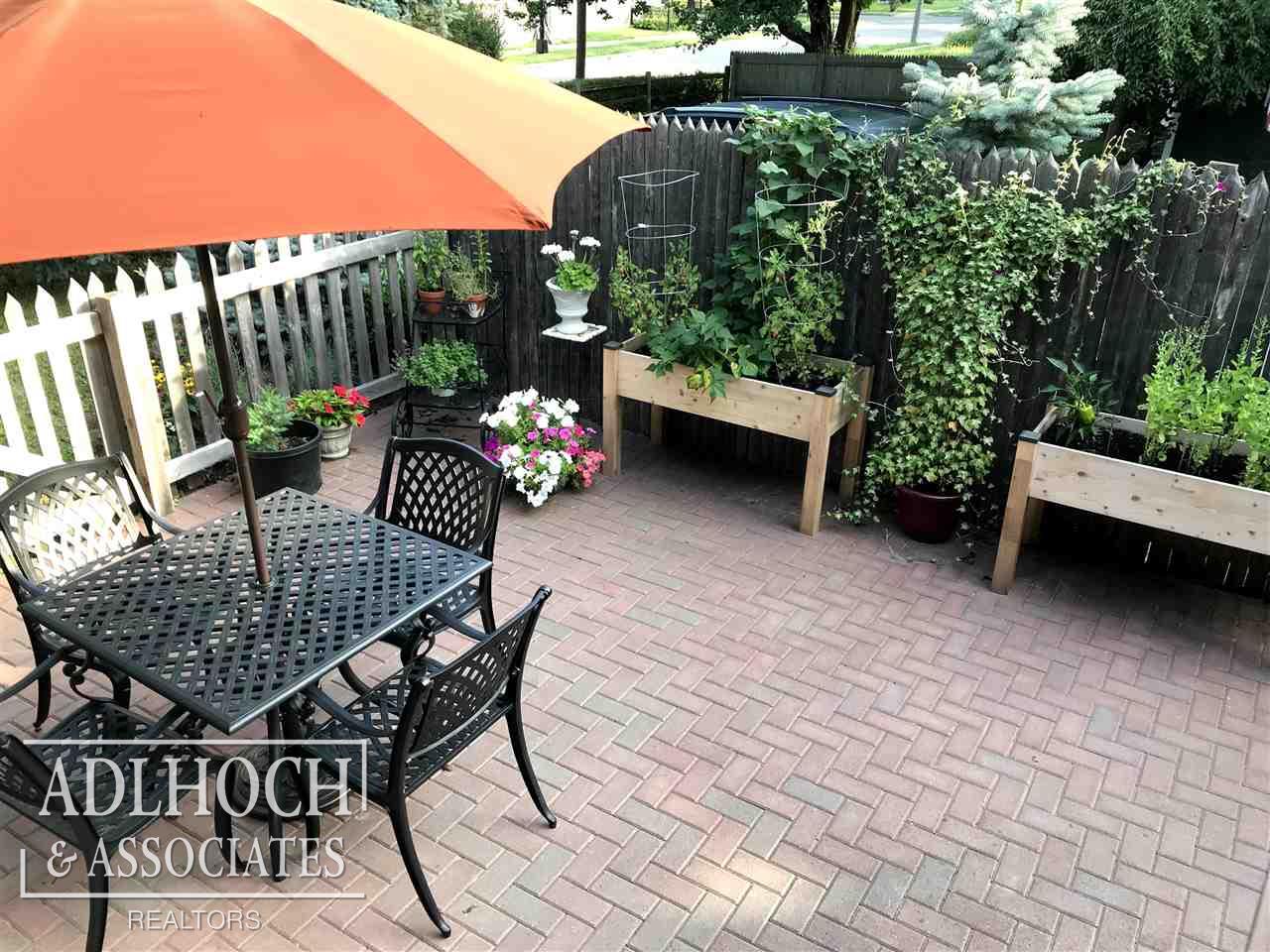 294 Ridgemont Road Grosse Pointe, MI 48236 - Photo 15 of 23 31358994-14.JPG