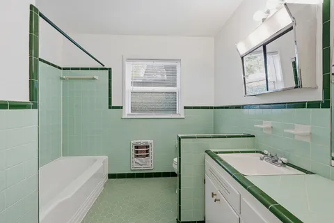 $799,000 | 900 Stark Street, Austin, TX 78756