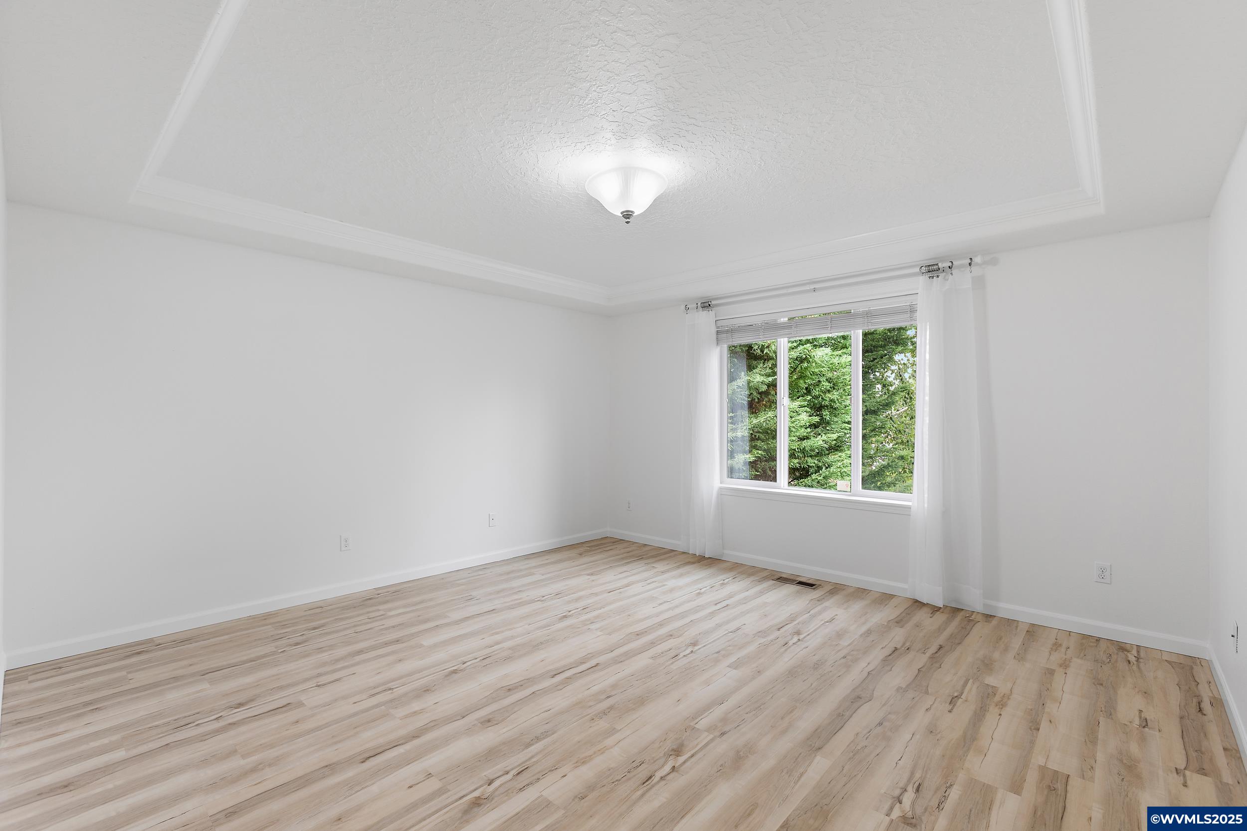 285 Summit View Avenue Southeast Salem, OR 97306 - Photo 19 of 35 Gallery Image 19