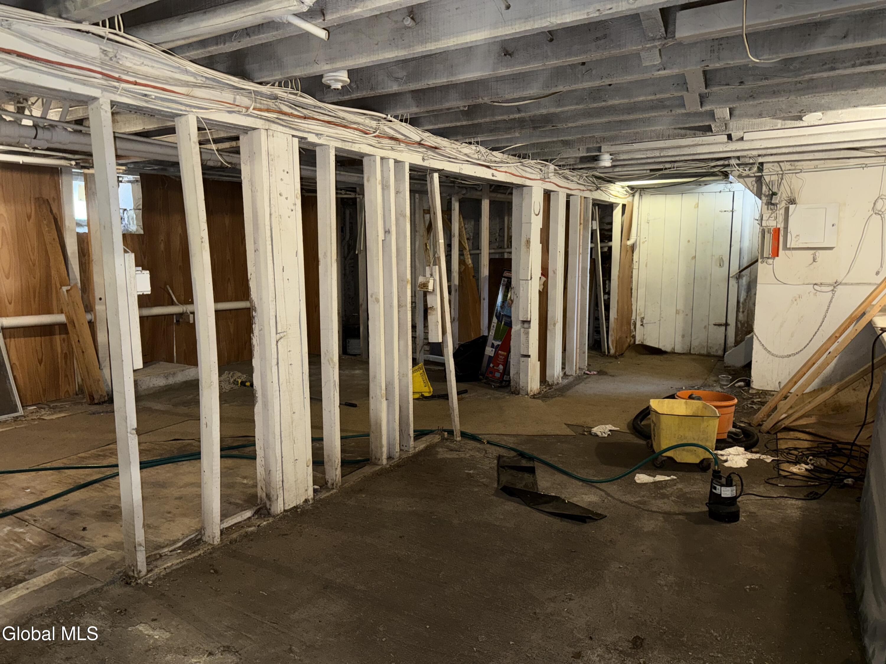 1014 Union Street Schenectady, NY 12308 - Photo 17 of 20 IMG_8504