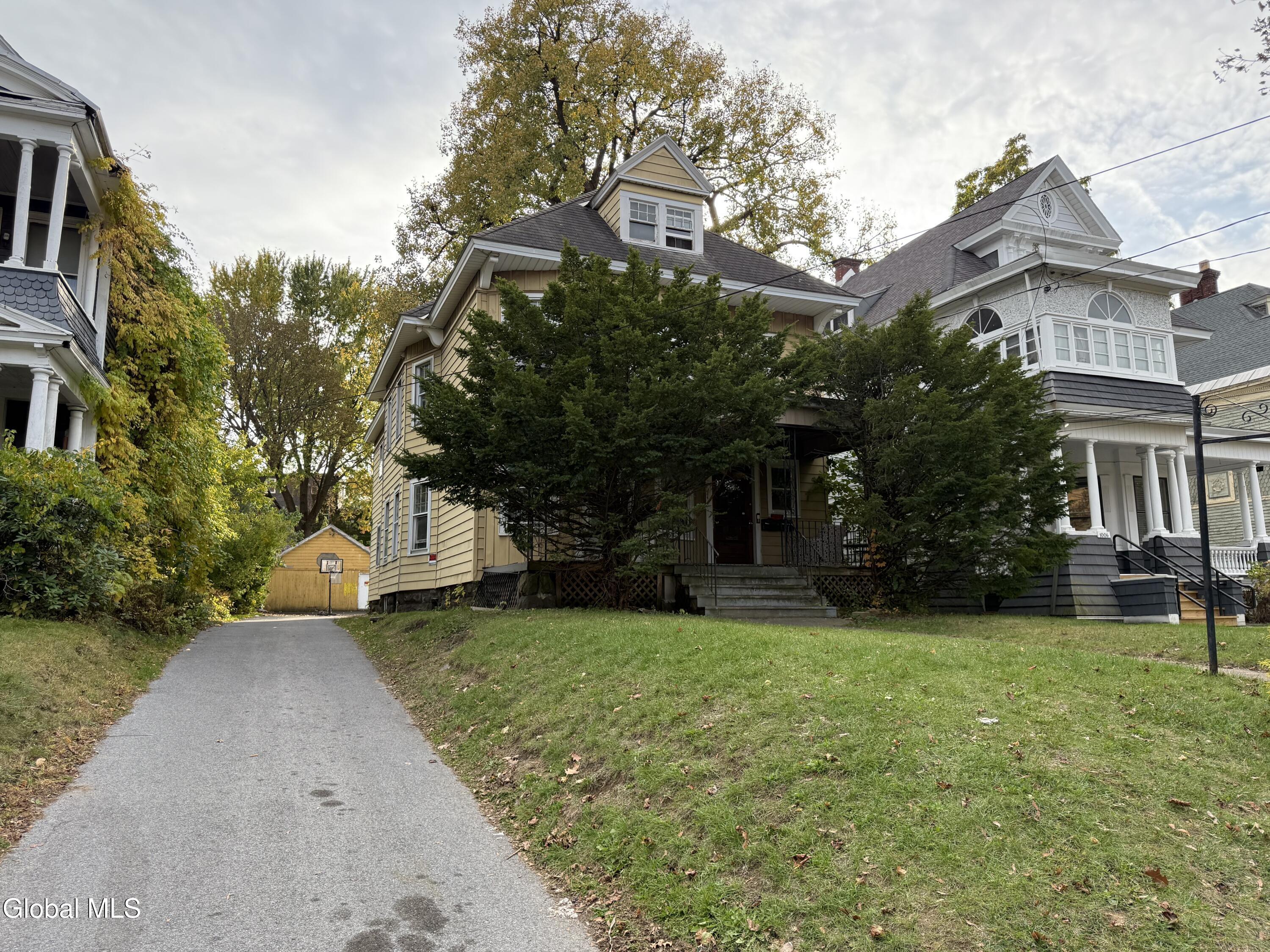 1014 Union Street Schenectady, NY 12308 - Photo 2 of 20 IMG_7549