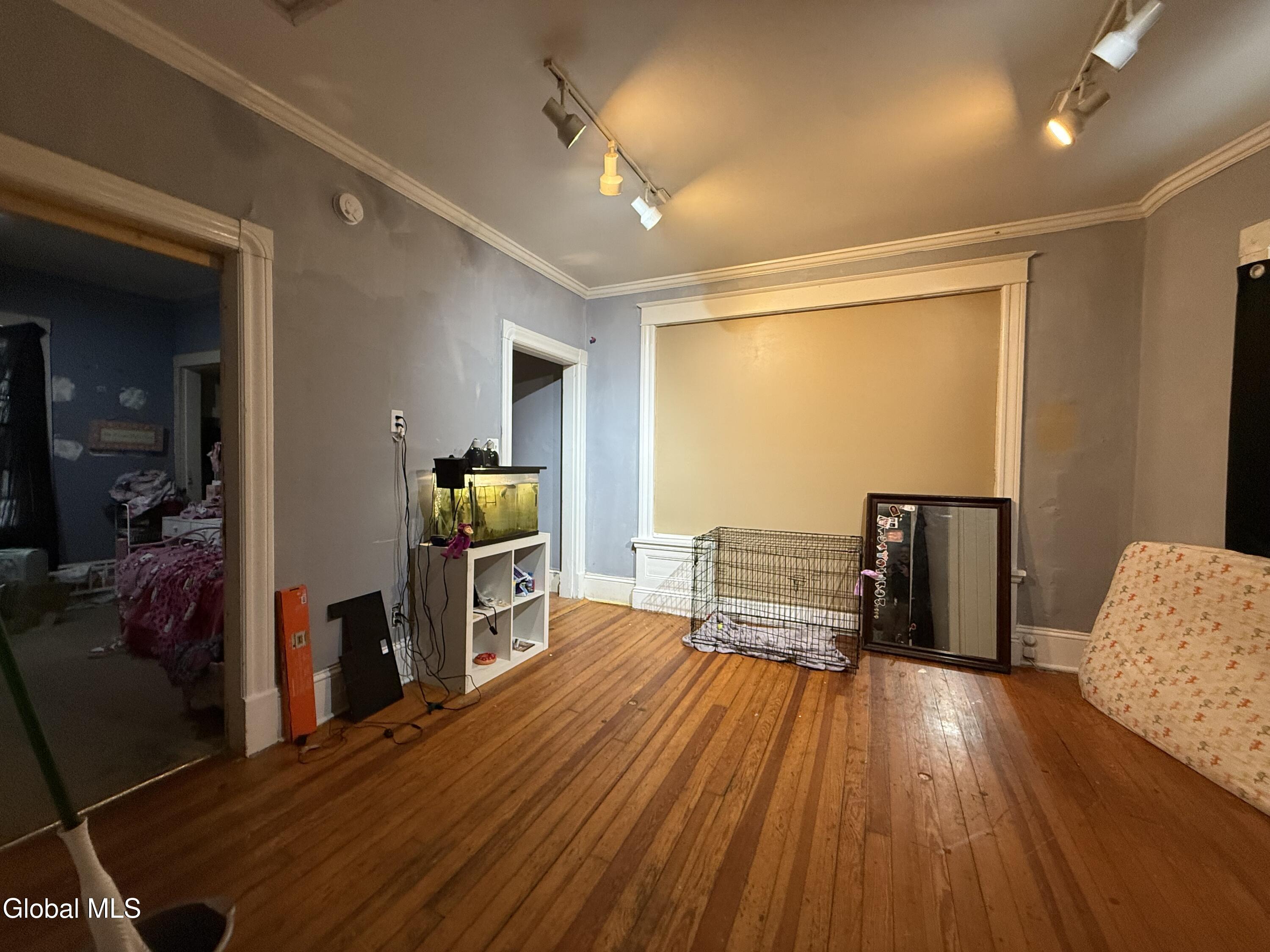 1014 Union Street Schenectady, NY 12308 - Photo 6 of 20 IMG_8526