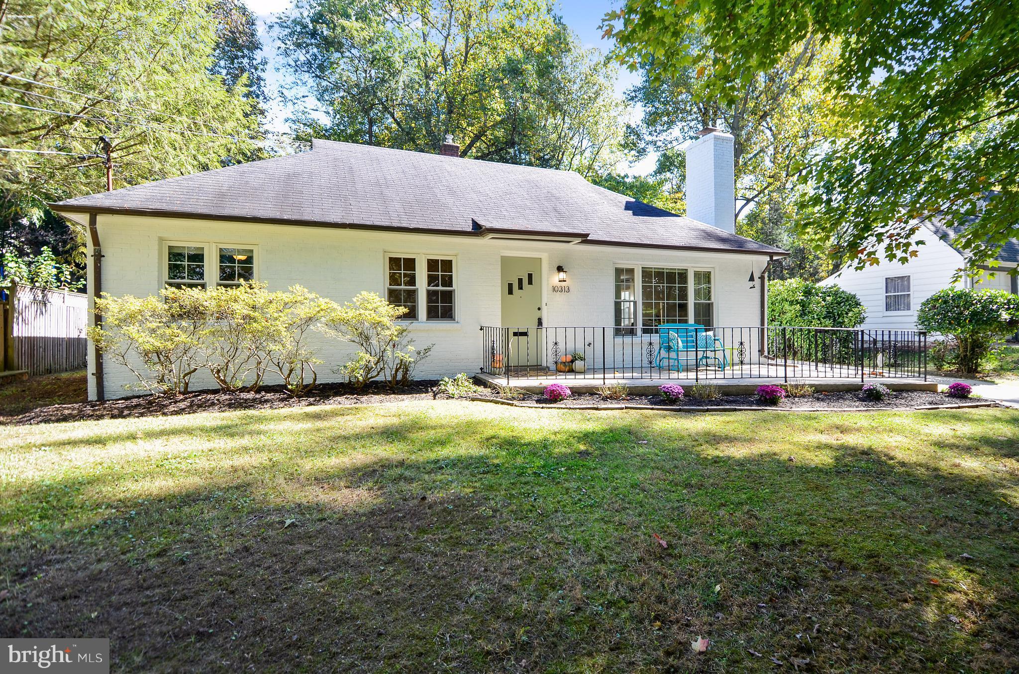 10313 Cherry Tree Lane Silver Spring, MD 20901 - Photo 5 of 26 Gallery Image 5