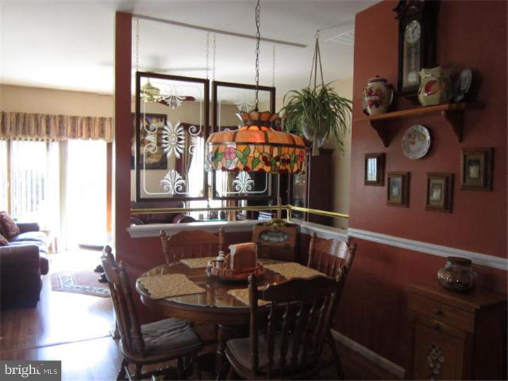 1 Laurel Ridge Lane Columbus, NJ 08022 - Photo 9 of 25 Kitchen