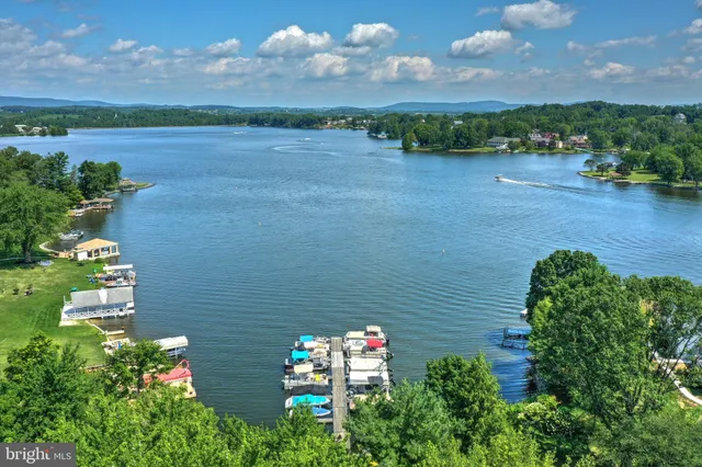 $310,000 | 42 Pemberton Drive, East Berlin, PA 17316