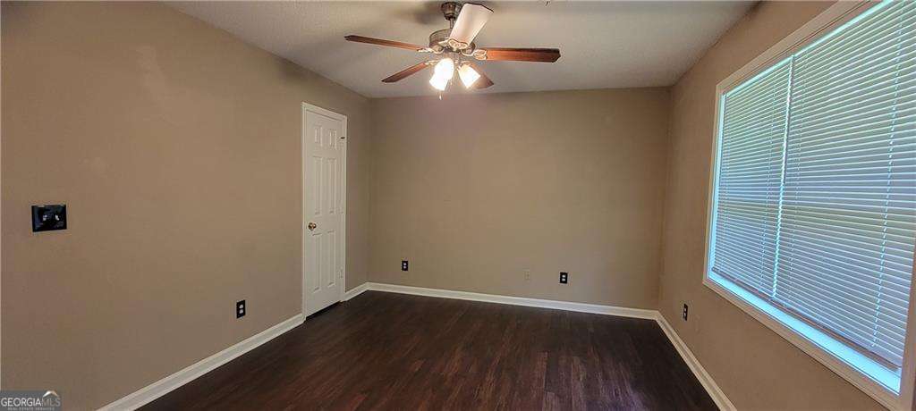 2325 Shady Grove Road, Unit B Carrollton, GA 30116 - Photo 4 of 16