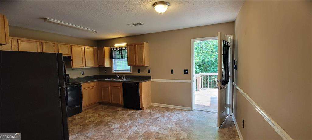 2325 Shady Grove Road, Unit B Carrollton, GA 30116 - Photo 9 of 16