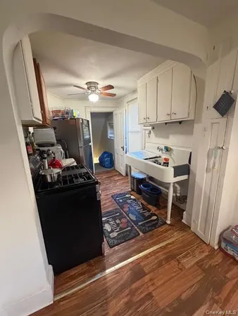 $925,000 | 686 East 239th Street | Wakefield